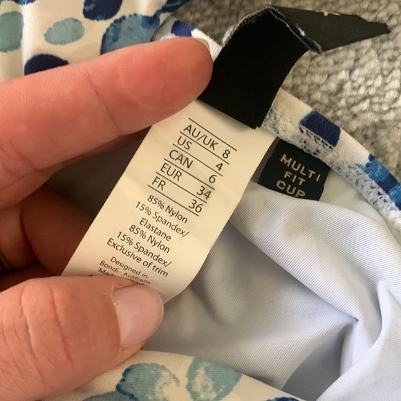 Niptuck Petal Plunge Joanne Twist Front Tummy Control Swimsuit blue white size 4 - Picture 6 of 9